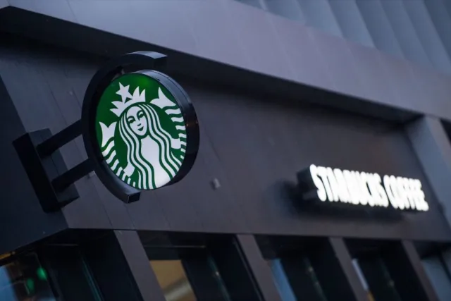 Strategia de marketing Starbucks - locații și sucursale