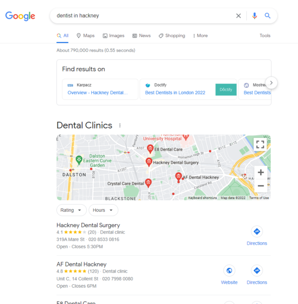 Captura de tela dos resultados de pesquisa do Google para "dentista em Hackney"