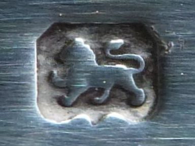 Löwensymbol aus Sterlingsilber