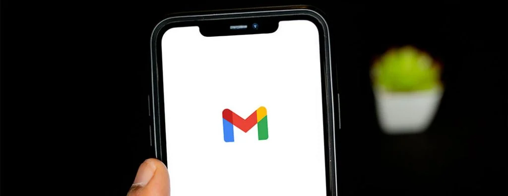 Gmail si apre sul telefono di qualcuno