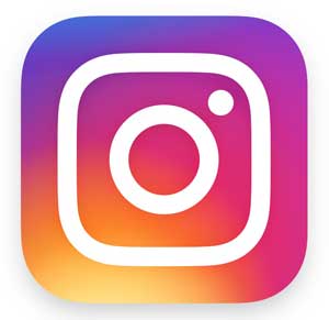 Facebook купил Instagram в 2012 году.