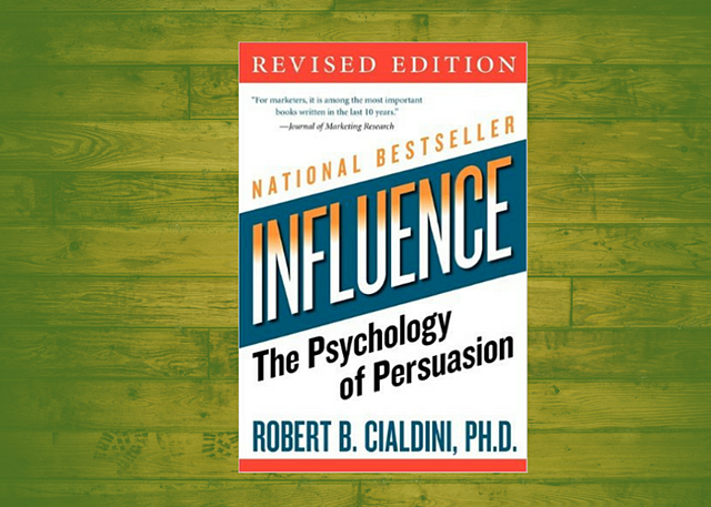 influenza-la-psicologia-della-persuasione-robert-cialdini.png