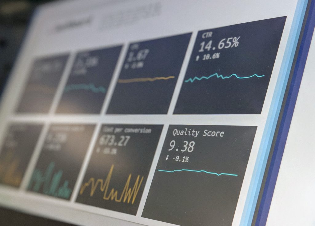 การตลาดอีคอมเมิร์ซและ KPIs การขาย