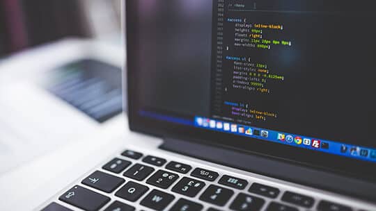 codifica-programmazione-tecnologia-app-sviluppo-software-css