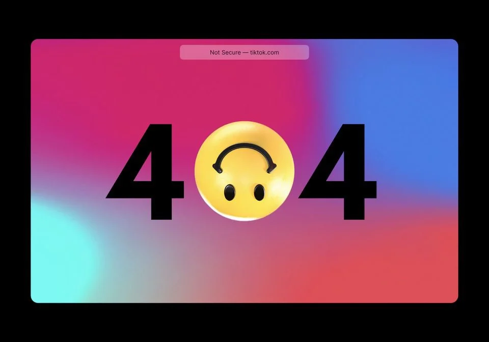 Página de error 404 con Emoji sonriente al revés