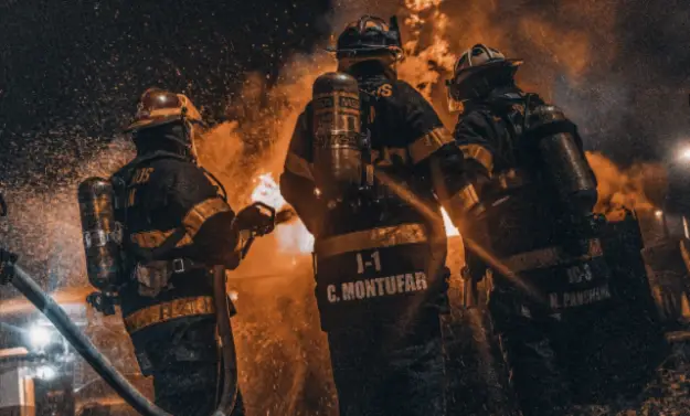 Un guide complet sur l'assurance des pompiers : couverture et avantages