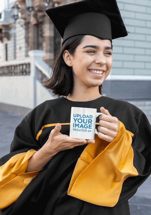 Maquette de tasse avec un thème de remise des diplômes