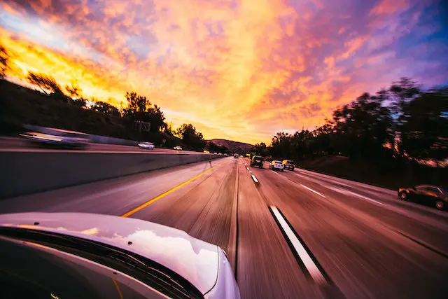 Oito dicas de segurança rodoviária que todos devem seguir