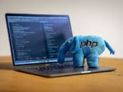 PHP-programare-dezvoltare-editor-instrumente