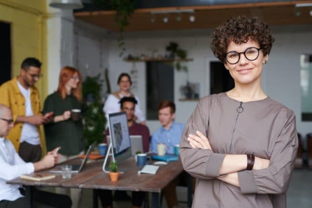 Chef d'entreprise-Professionnel-Travail d'équipe-Entrepreneur-Startup