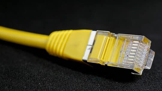 réseau-lan-technologie-de-connexion-matériel-internet-câble-de-transfert-de-données