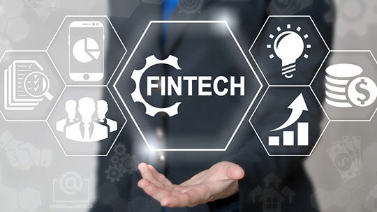 React Native vs Hybrid: cosa scegliere per le applicazioni Fintech?