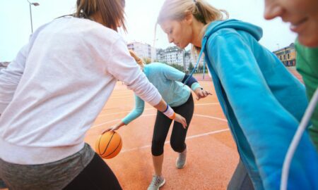 Il ruolo critico di un produttore di abbigliamento sportivo nel lancio della tua linea di abbigliamento