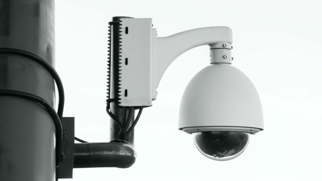 Güvenlik-Dome-Kamera-Gözetleme-Cctv