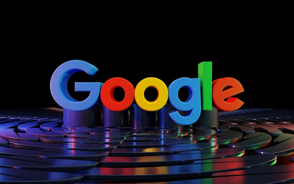 Logotipo do Google em uma superfície reflexiva