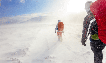 Indrah Pass Trek presenta una aventura en el Himalaya y se embarca en una odisea épica.